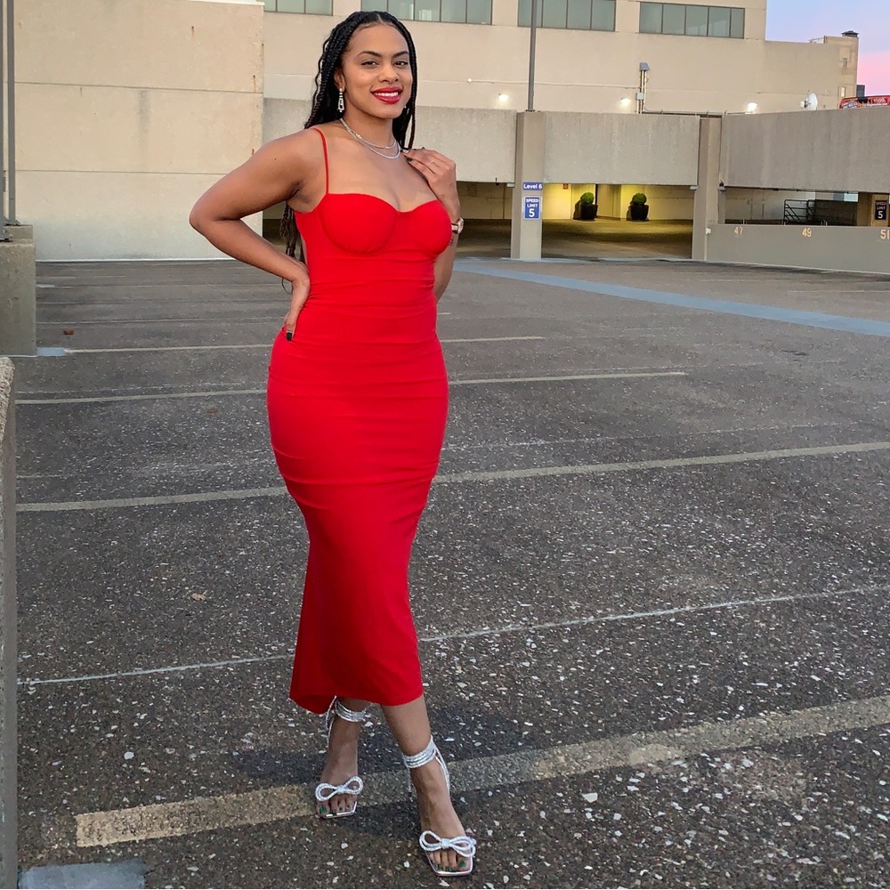 Beautiful Red Dress!